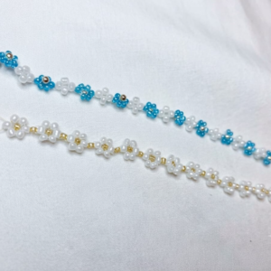 Pulsera de cuentas (flores)